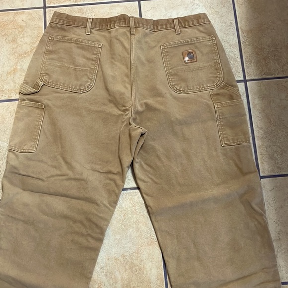 CARHARTT CANVAS DUCK FABRIC WITH FLANNEL LINING GOOD CONDITION, MENS 42x32 - Picture 2 of 9